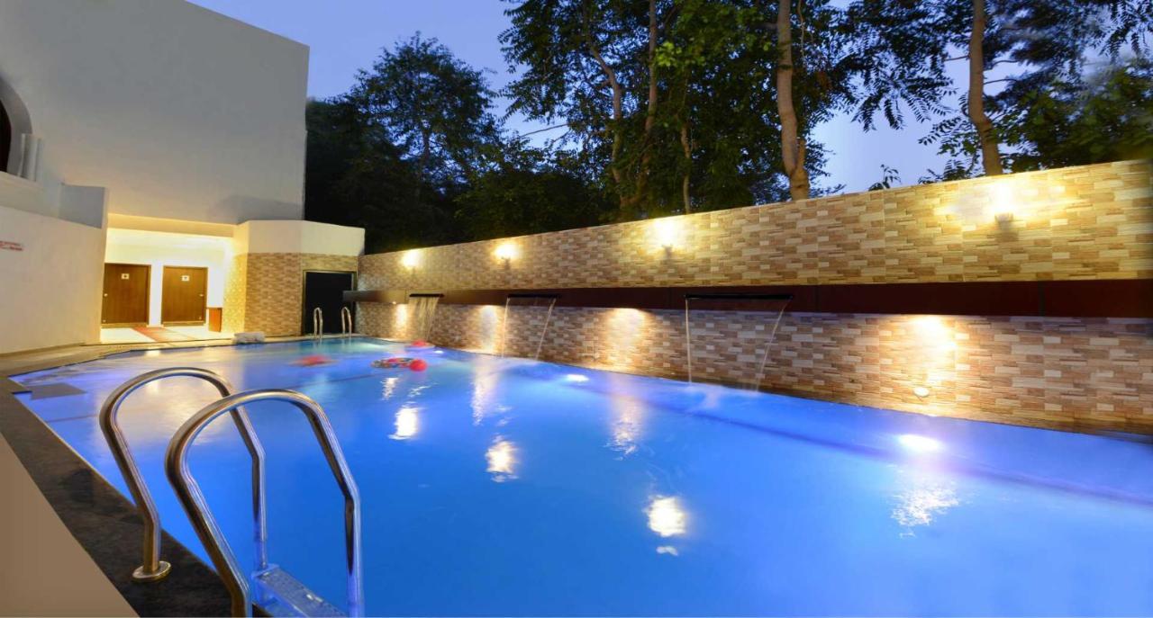 Hotel Max Inn Bhāgalpur Екстериор снимка