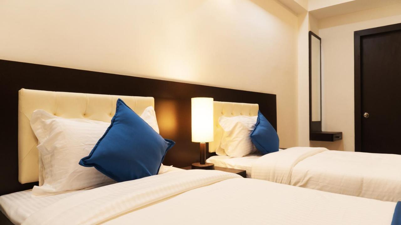 Hotel Max Inn Bhāgalpur Екстериор снимка