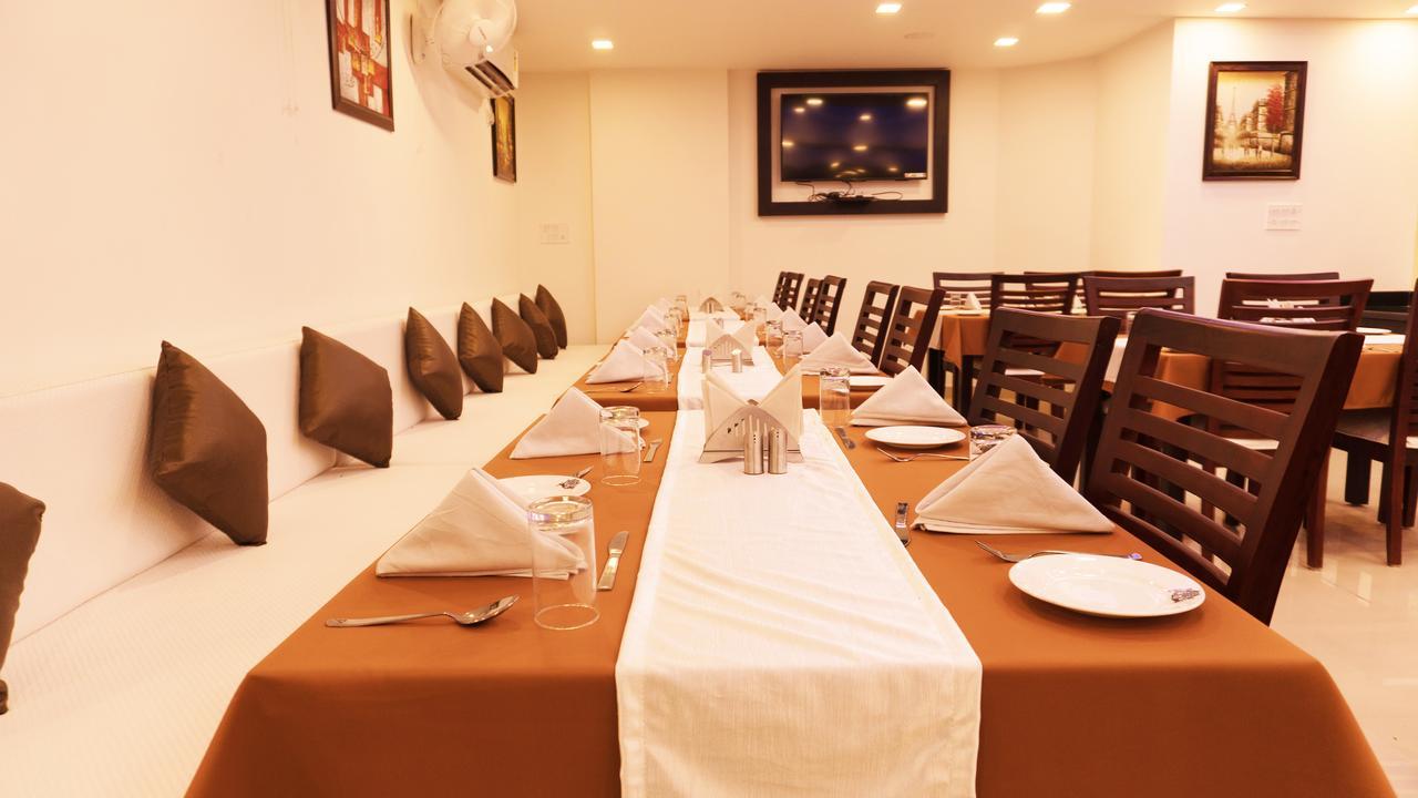 Hotel Max Inn Bhāgalpur Екстериор снимка